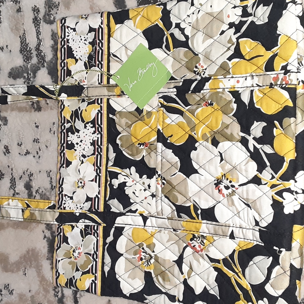 Vera Bradley Holiday Tote Dogwood